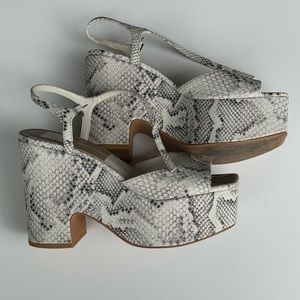 Dolce Vita  Platform Heels 7.5